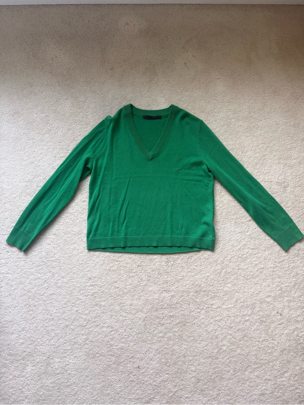 Jenni Kayne Flynn Cashmere V Neck